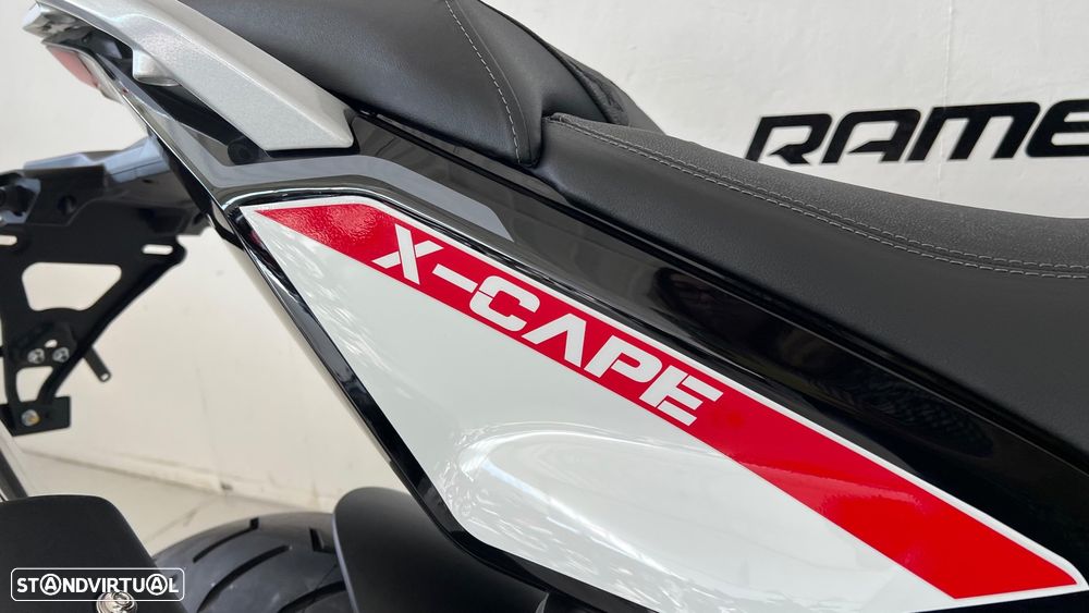 Moto Morini X-Cape 1200 - 39