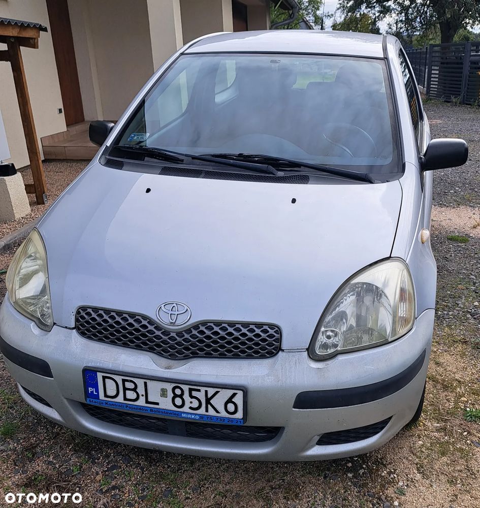 Toyota Yaris 1.0 Base - 16