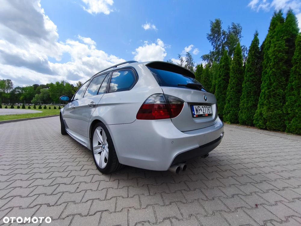 BMW Seria 3 330d - 2