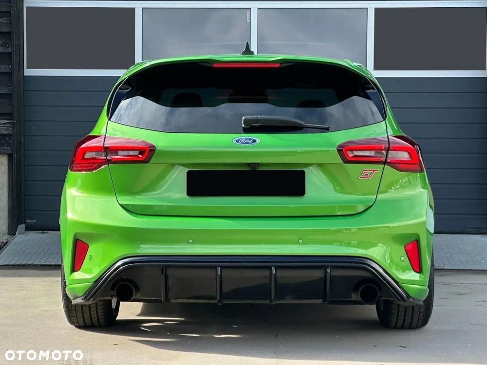 Ford Focus 2.3 EcoBoost ST X - 4