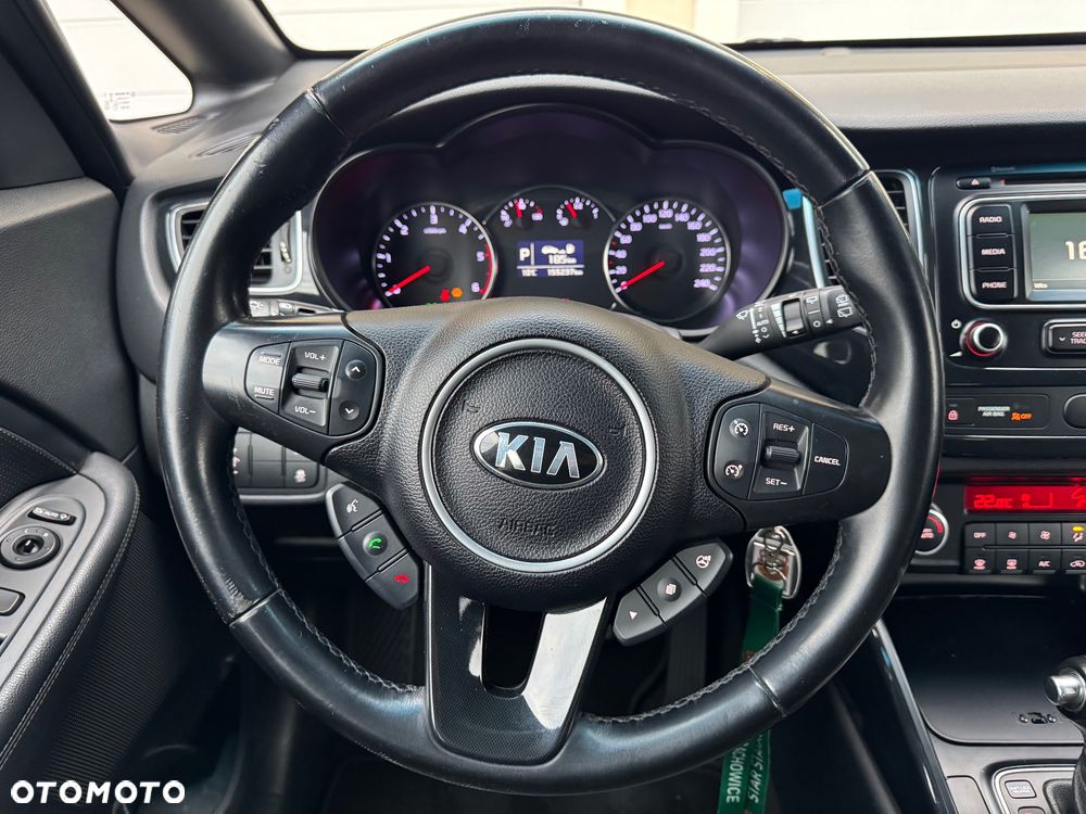 Kia Carens 1.7 CRDi L DCT - 25