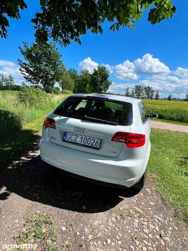 Audi A3 Sportback - 6