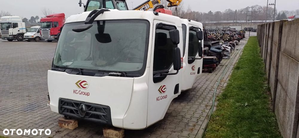 Kabina RENAULT D14 EURO6 - 5