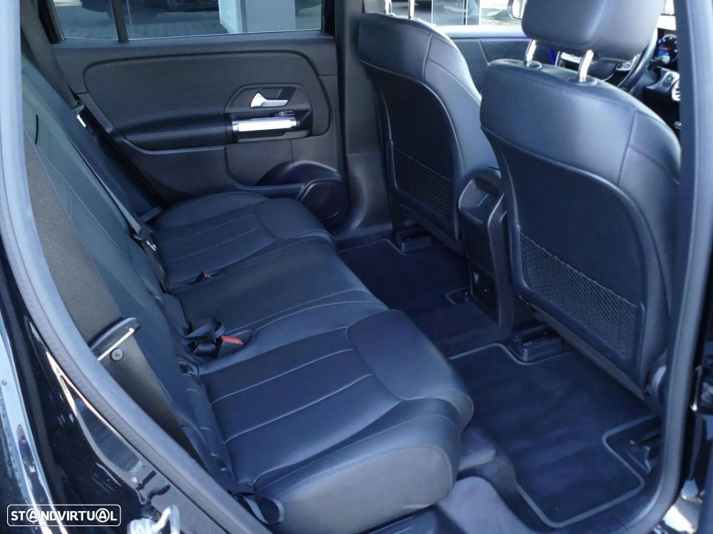 Mercedes-Benz EQB 300 4Matic - 36