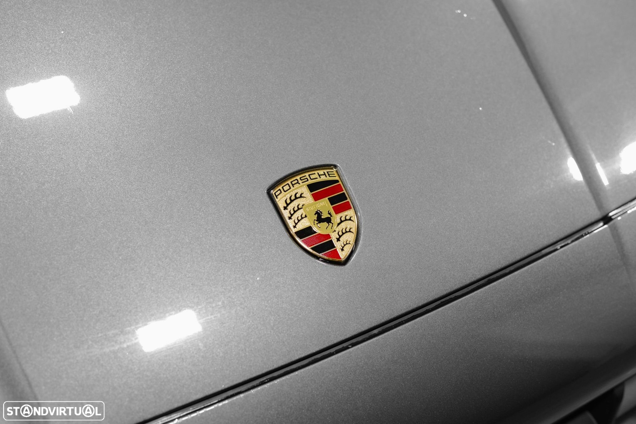 Porsche Cayenne Coupé Turbo E-Hybrid Pacote GT - 24