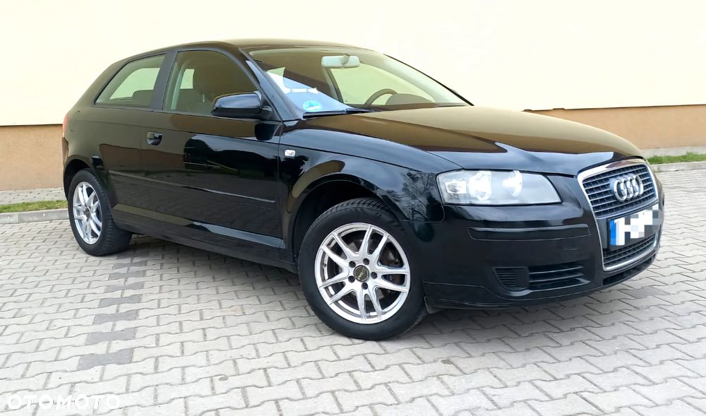 Audi A3 3-drzwiowe 1.6 Ambition - 2