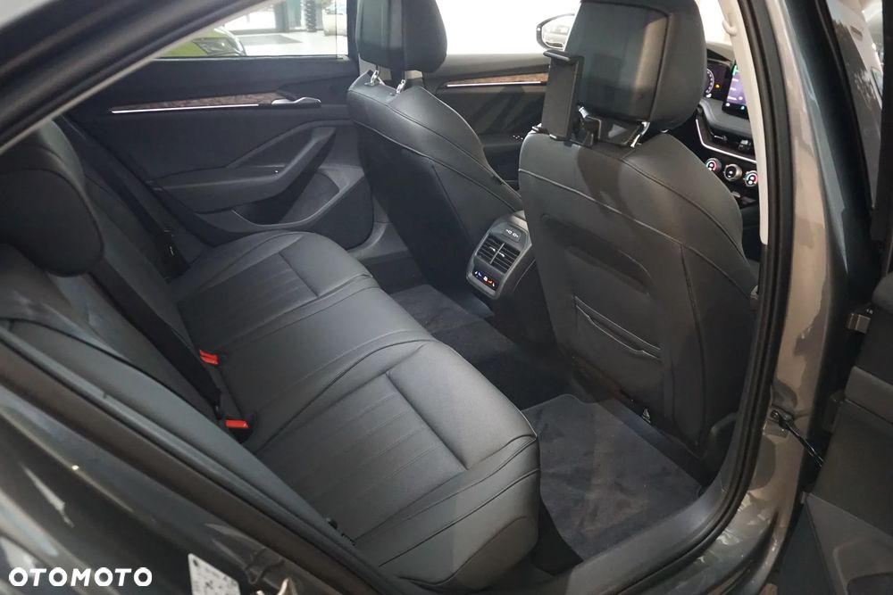 Skoda Superb 2.0 TSI 4x4 L&K DSG - 7