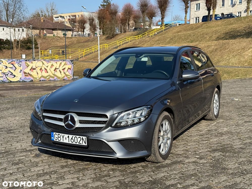 Mercedes-Benz Klasa C 180 - 18