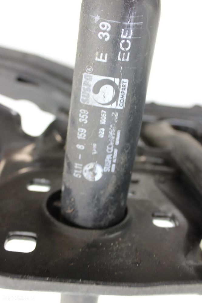 Bmw E39 Pas Przedni - 10