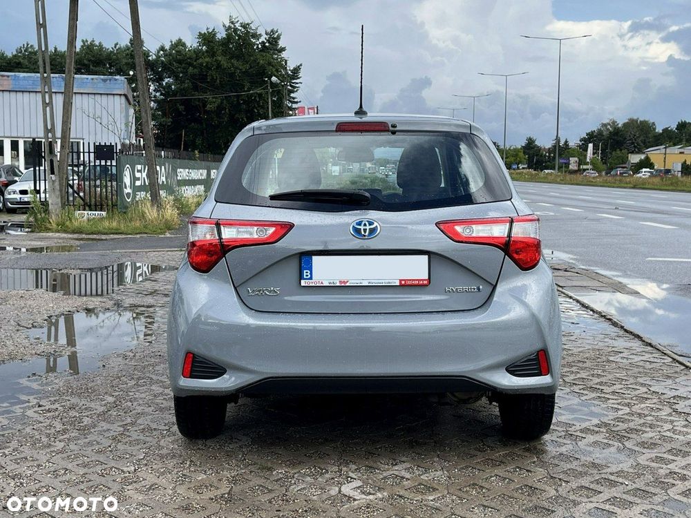 Toyota Yaris - 8