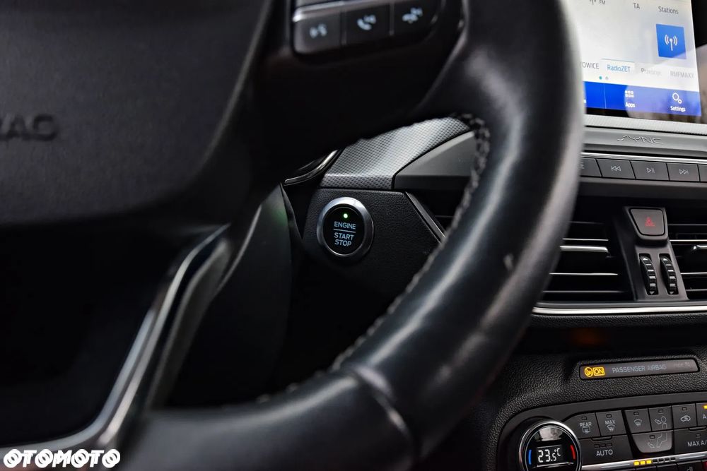 Ford Focus 1.5 EcoBoost Titanium X - 36