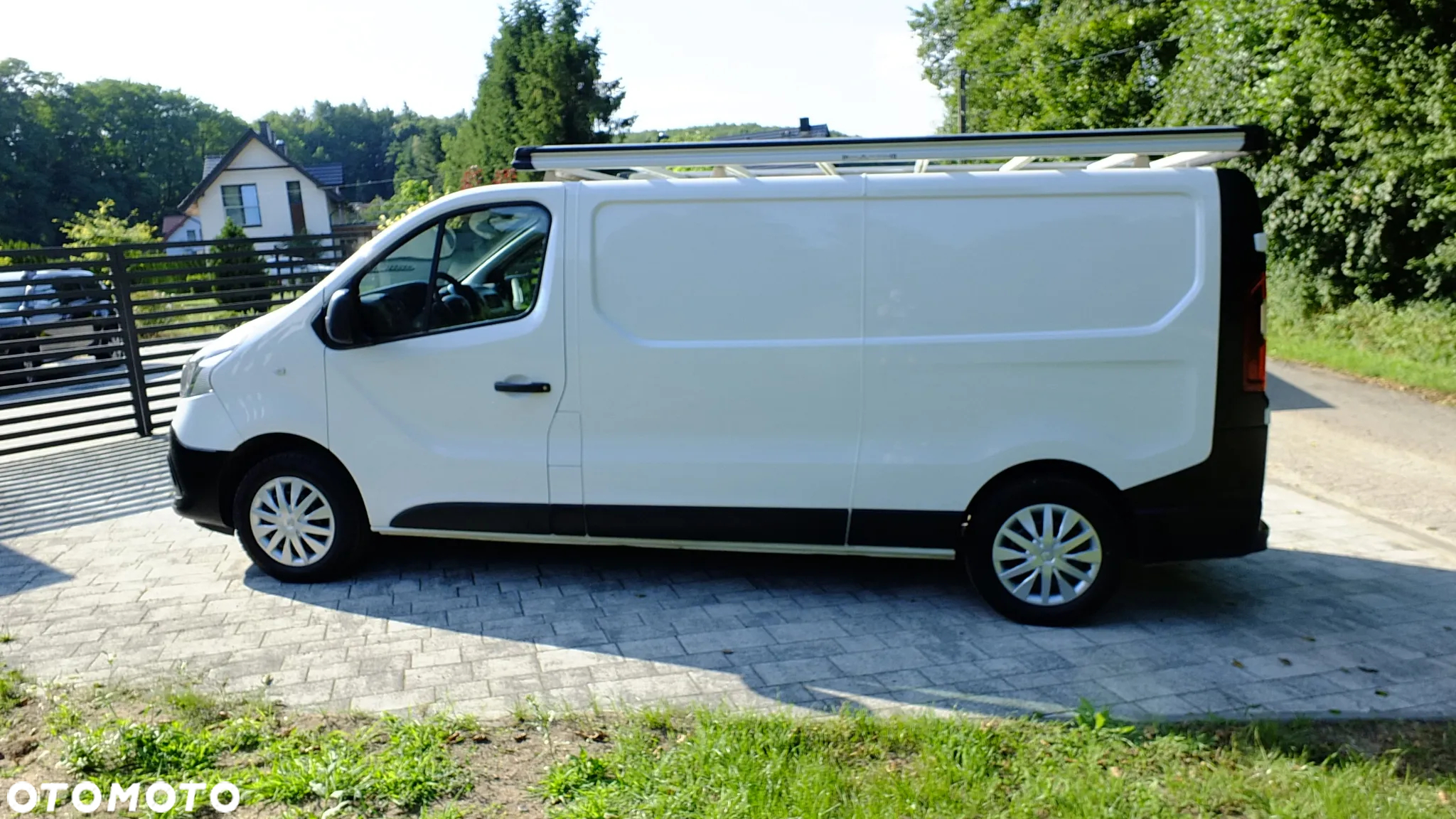 Renault Trafic - 9