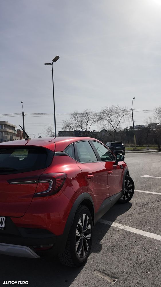 Renault Captur TCe 90 Evolution - 4