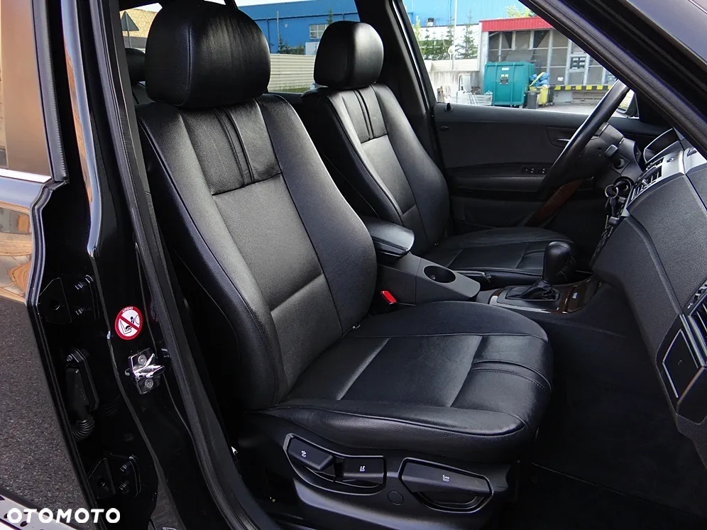 BMW X3 3.0i - 34