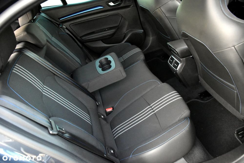 Renault Megane - 8