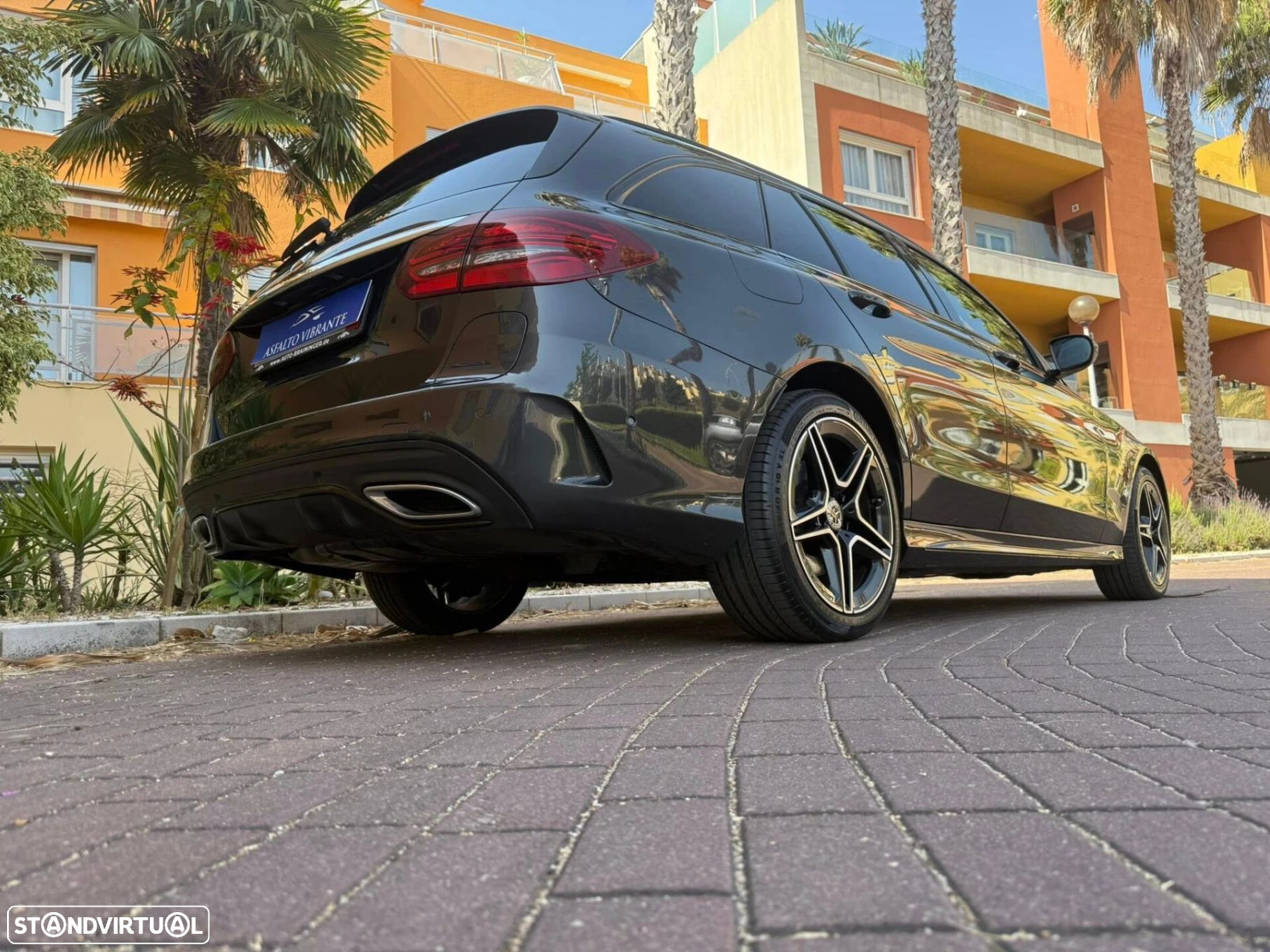 Mercedes-Benz C 300 de AMG Line - 3