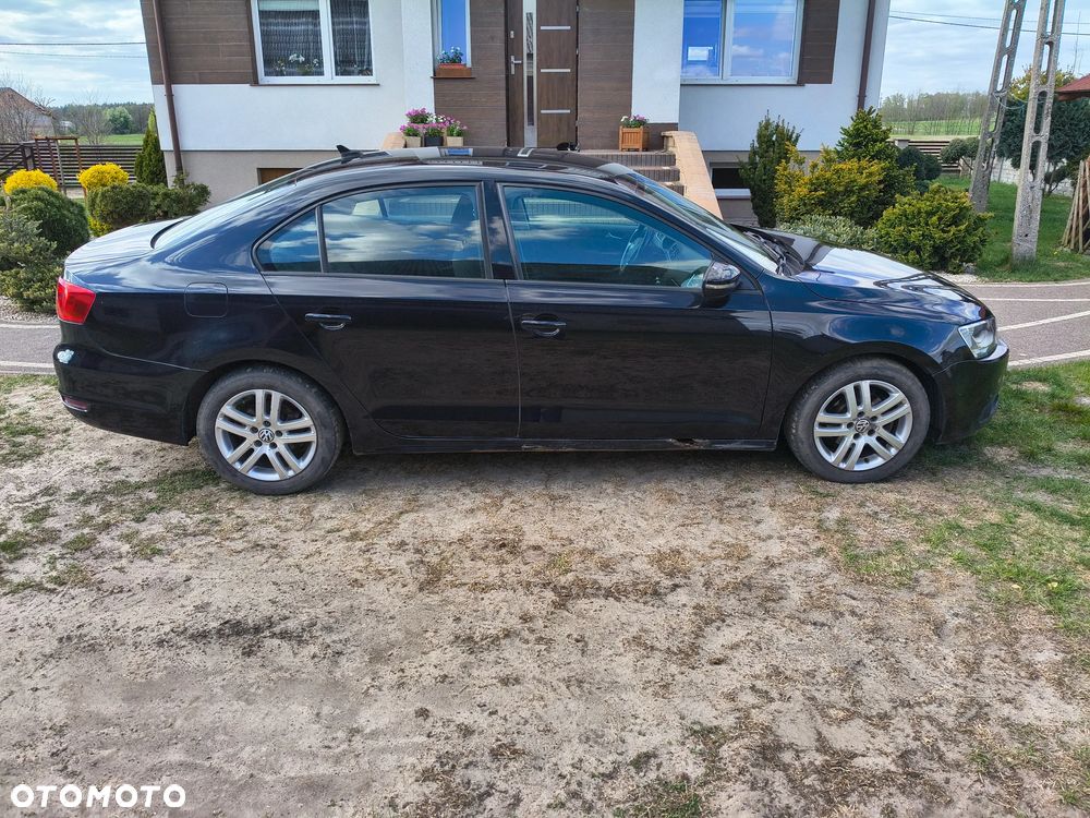 Volkswagen Jetta 1.6 TDI Comfortline Optimum - 6