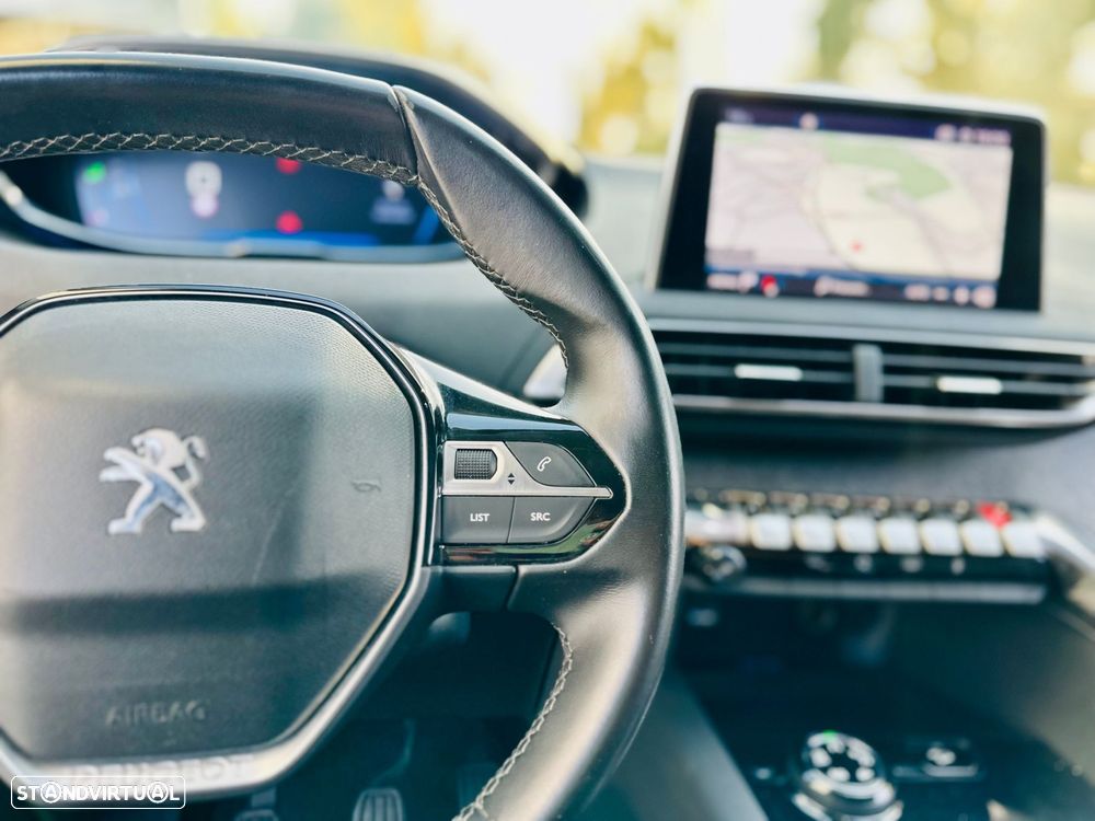 Peugeot 5008 1.2 PureTech Allure - 17