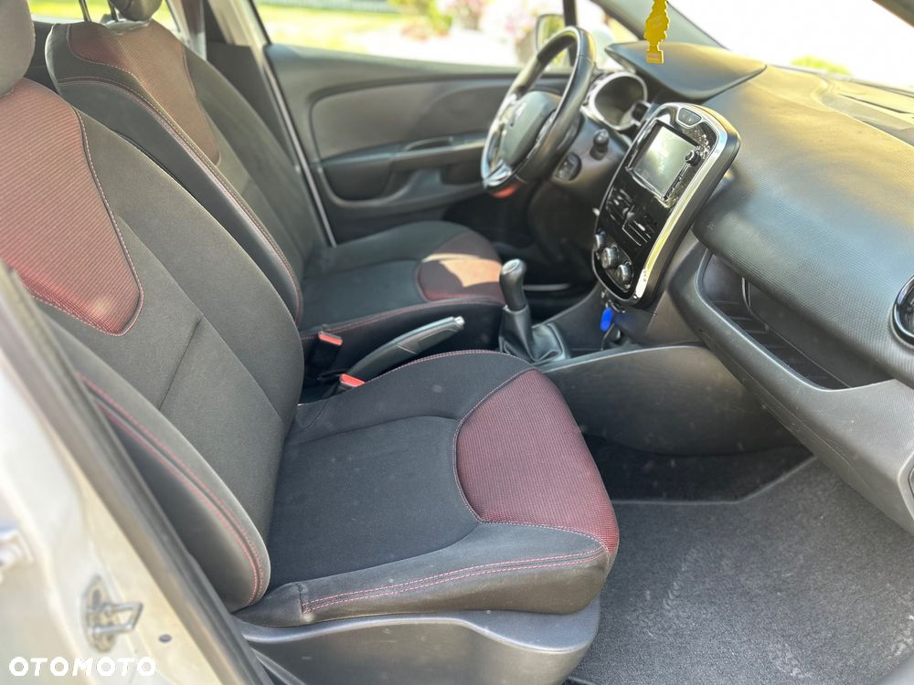 Renault Clio 1.2 16V 75 Authentique - 14
