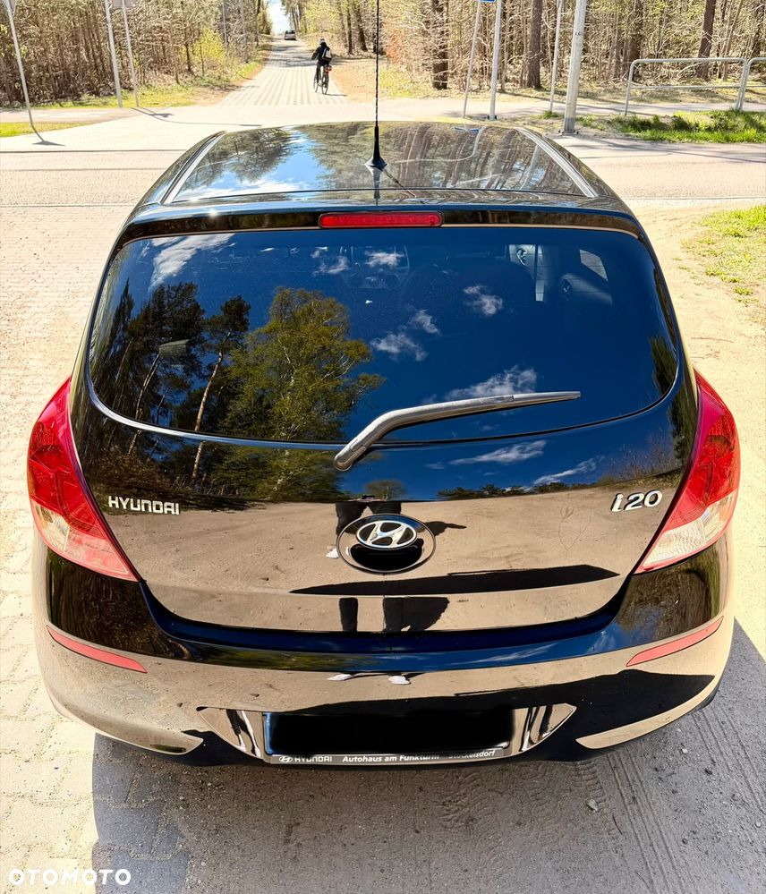 Hyundai i20 1.25 Wersja Jubileuszowa - 10