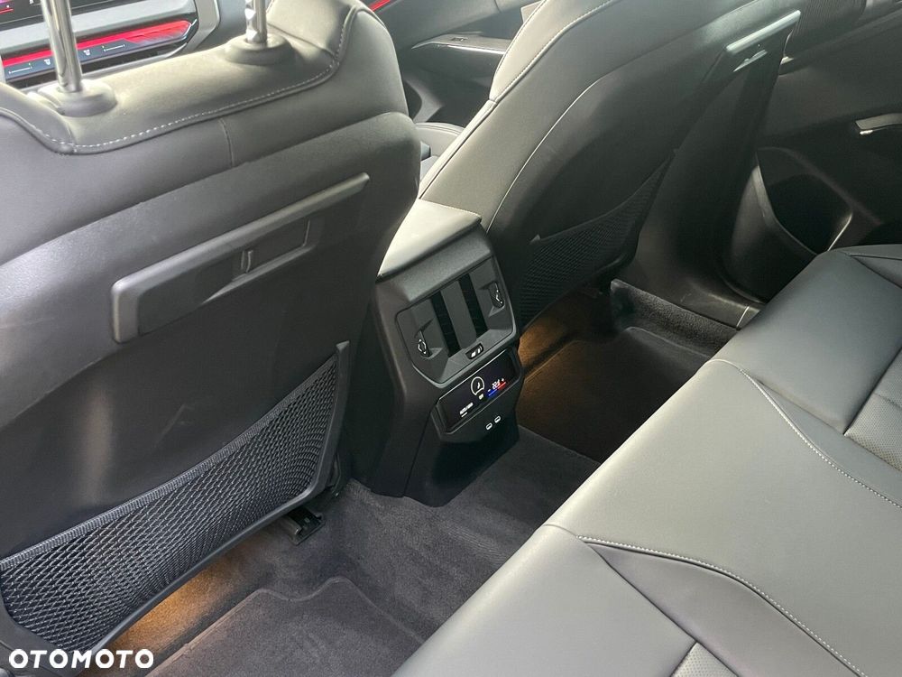 BMW X3 xDrive20d mHEV - 32