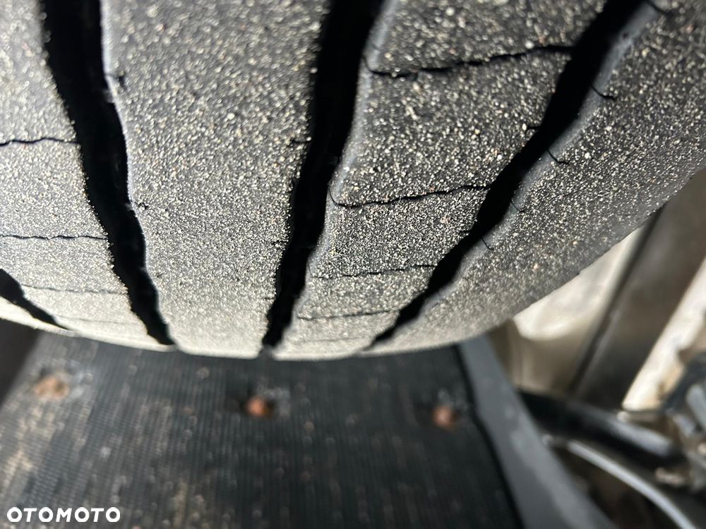 Volvo STANDARD AUTOMAT - 7