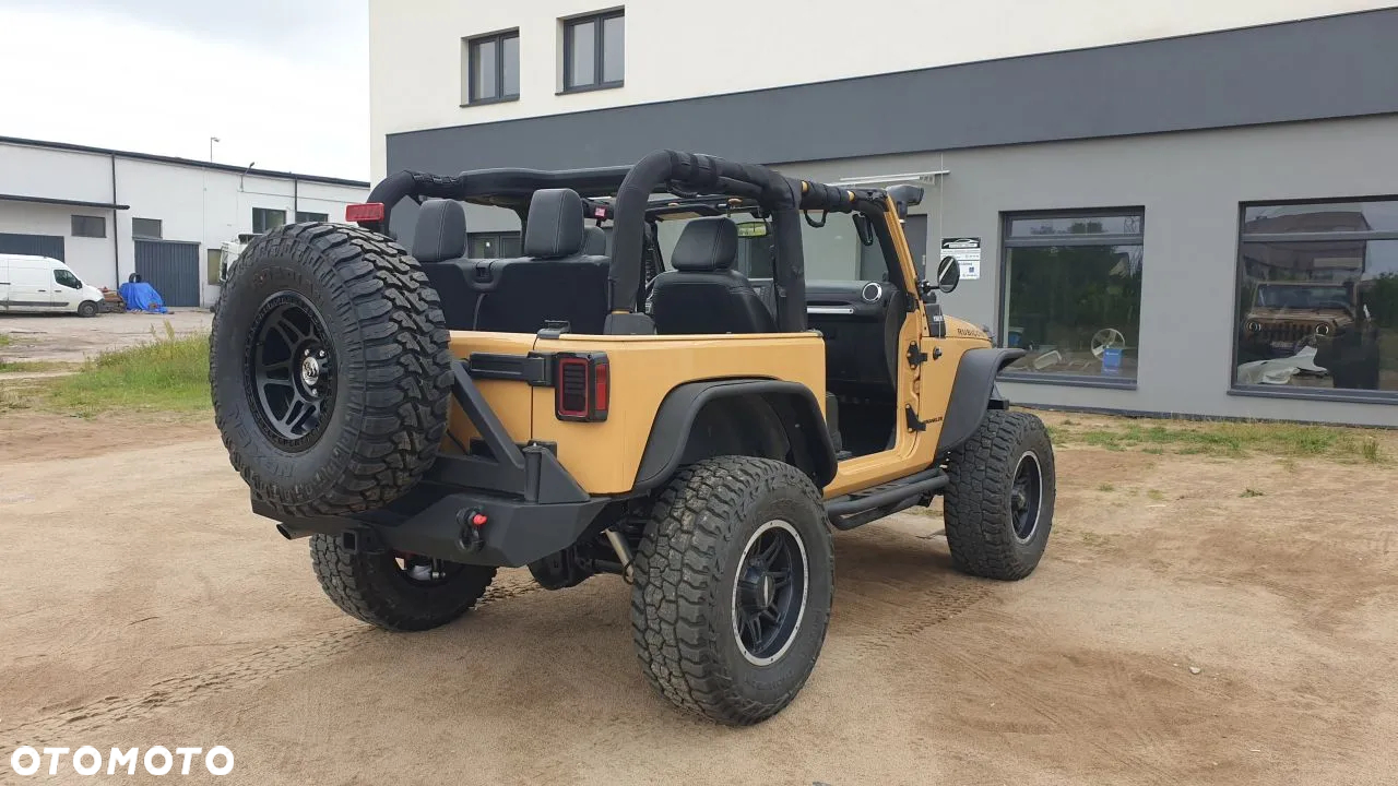 Jeep Wrangler - 9