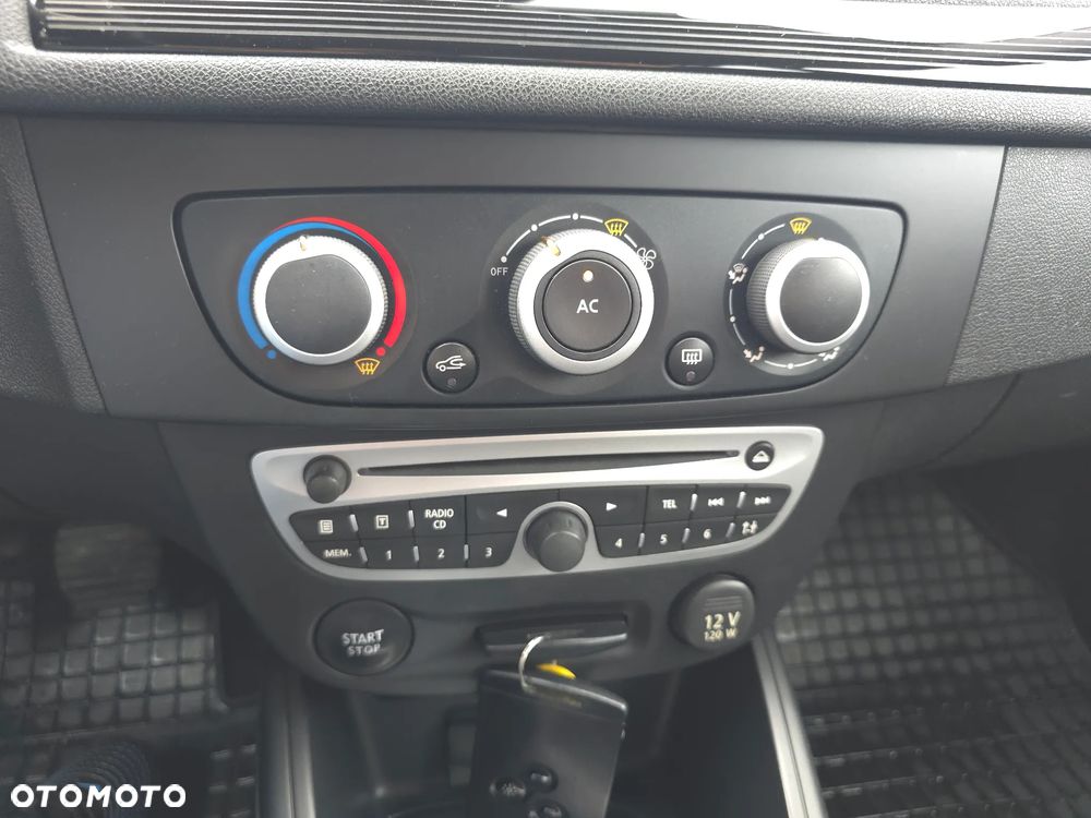 Renault Megane 1.5 dCi Color Edition - 26