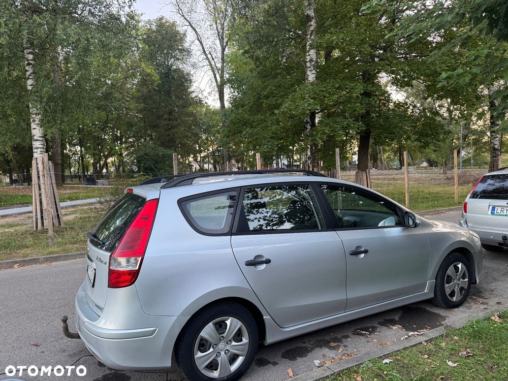 Hyundai I30 2011 photo 4