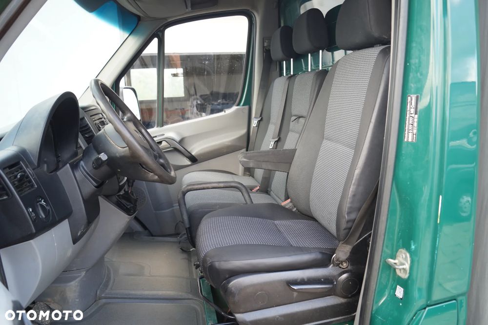 Mercedes-Benz Sprinter - 27