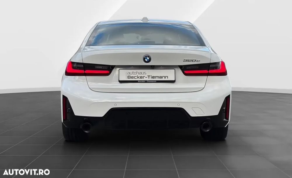 BMW Seria 3 320e Aut. M Sport - 6