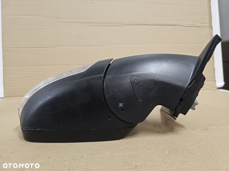 MG ZS LIFT LUSTERKO DRZWI PRAWE 8 PIN 10488201 - 5