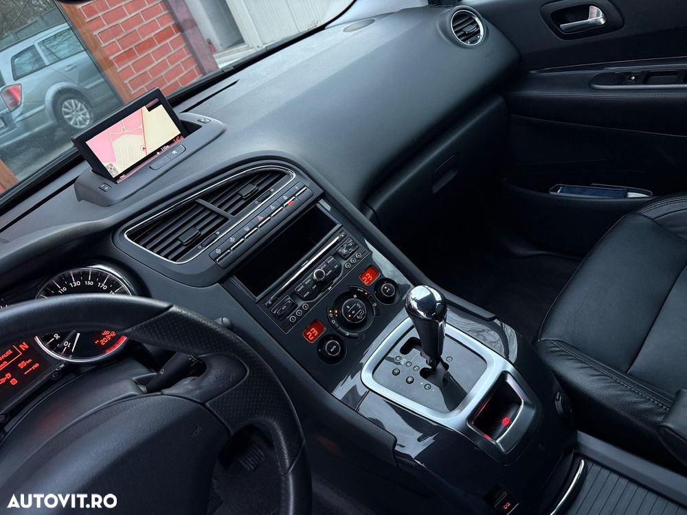 Peugeot 5008 155 THP Automatik Active - 9