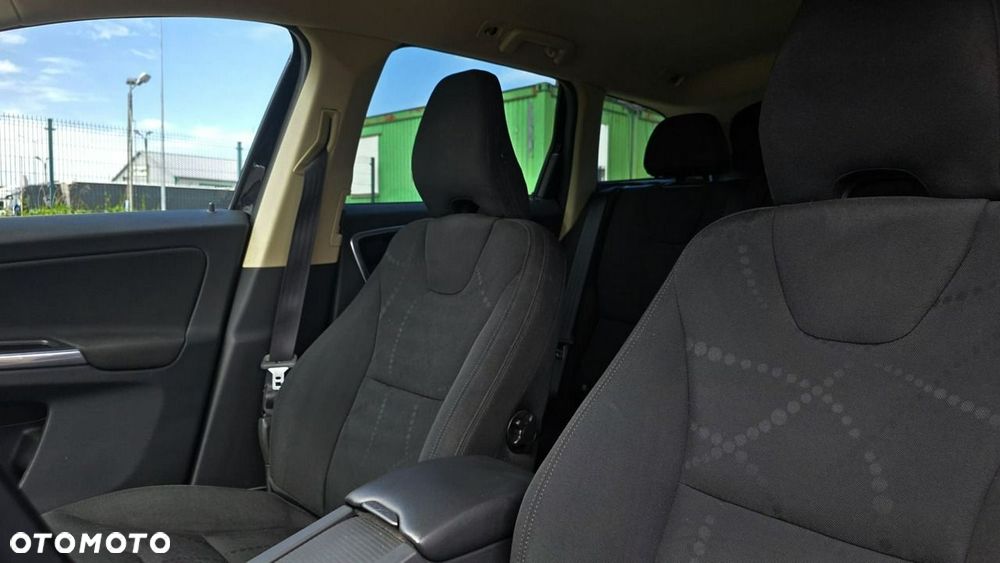 Volvo XC 60 - 16