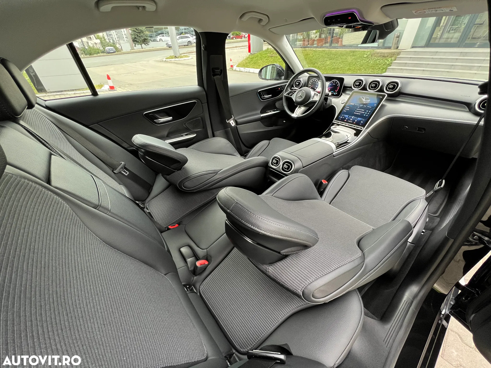 Mercedes-Benz C 200 4Matic 9G-TRONIC Avantgarde - 9
