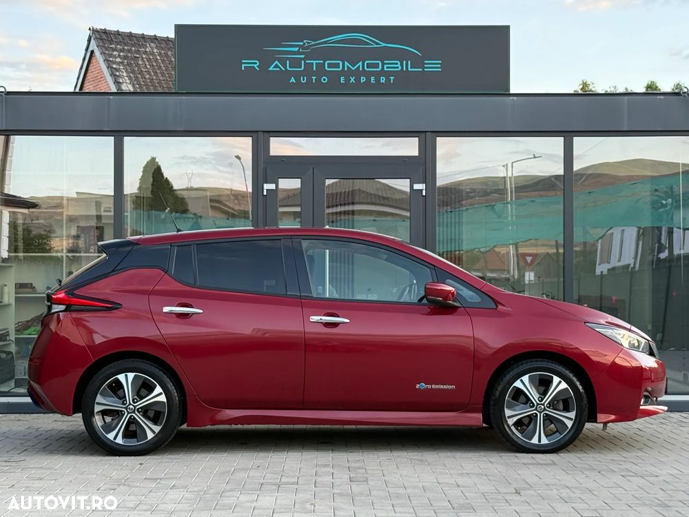 Nissan LEAF 40 kWh Tekna - 2