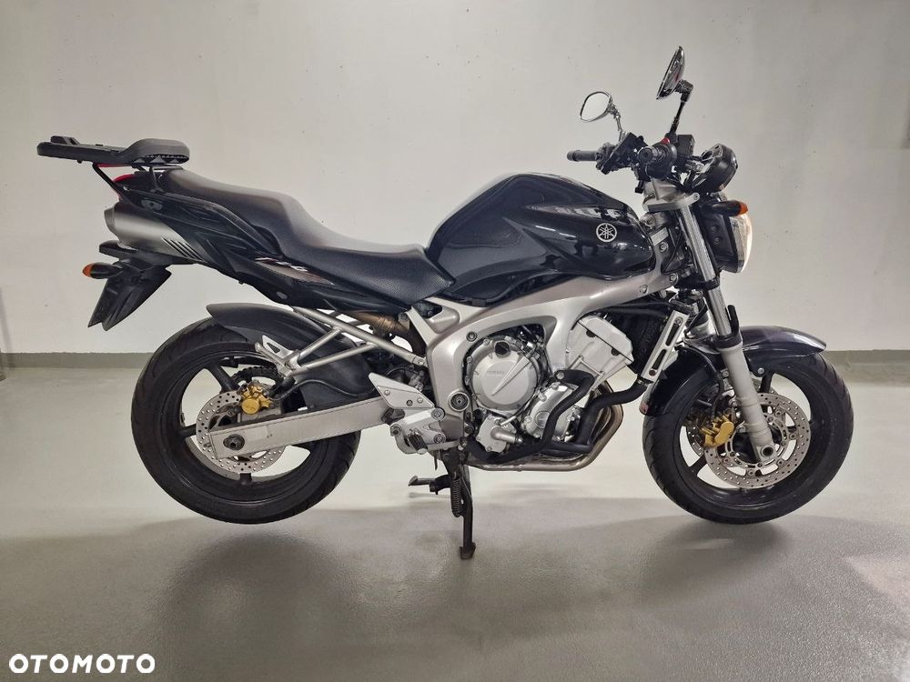 Yamaha FZ6 - 2