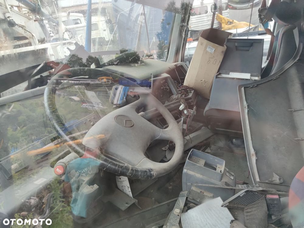 KABINA MERCEDES ACTROS MP1 - 5