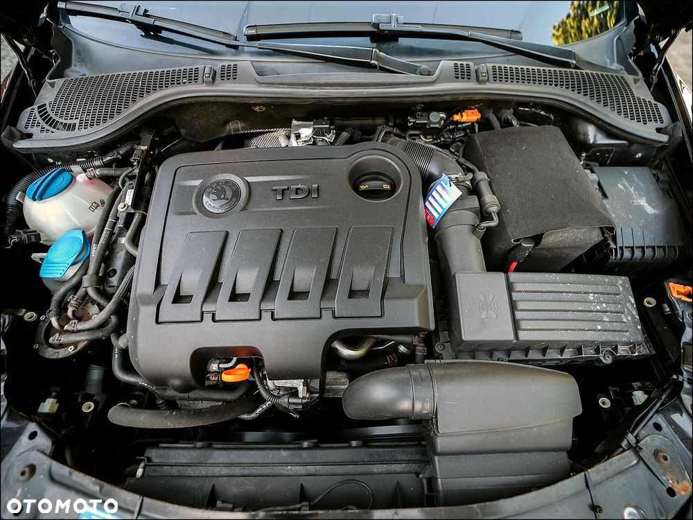 Skoda Octavia 2.0 TDI DPF Laurin & Klement - 39