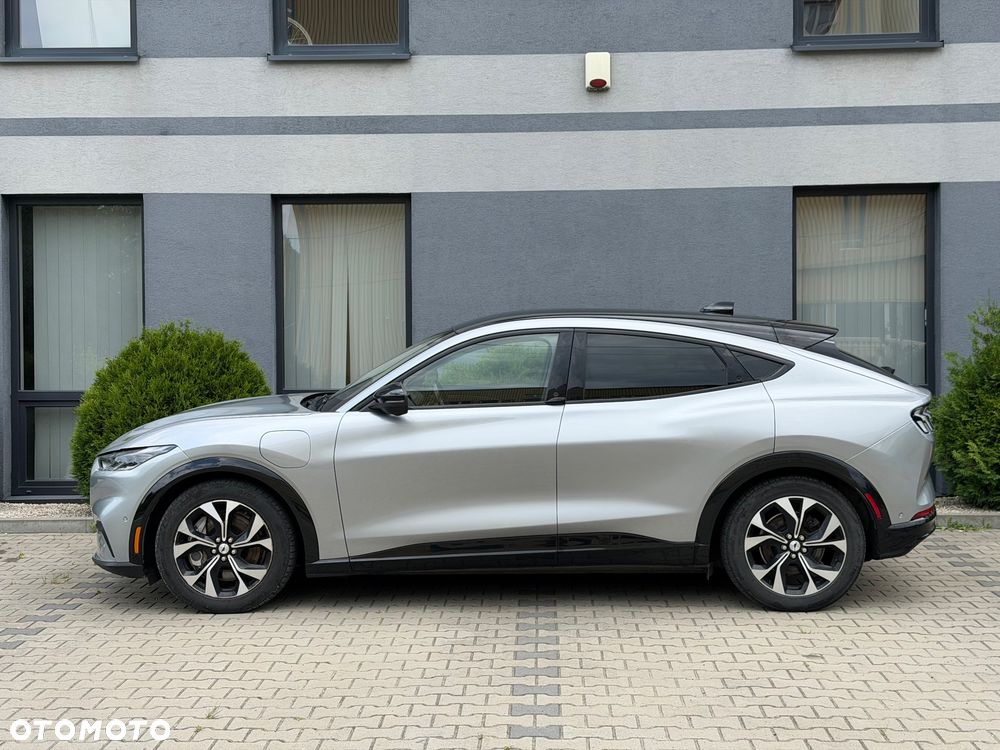 Ford Mustang Mach-E 75kWh AWD - 2