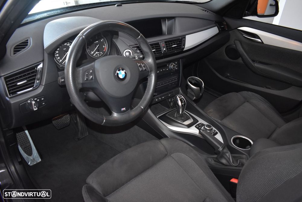 BMW X1 16 d sDrive Auto Pack M - 25