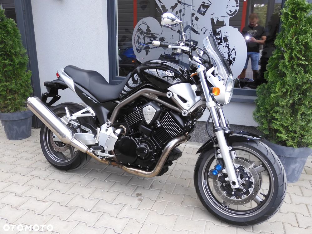 Yamaha BT - 2