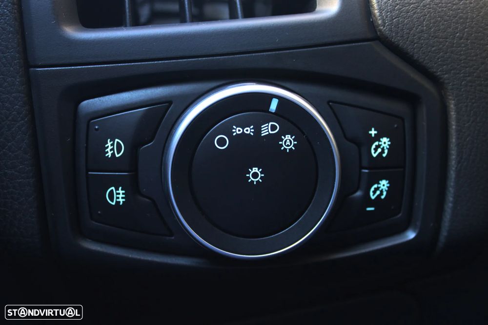 Ford Focus 2.3 EcoBoost S&S 4WD RS - 45