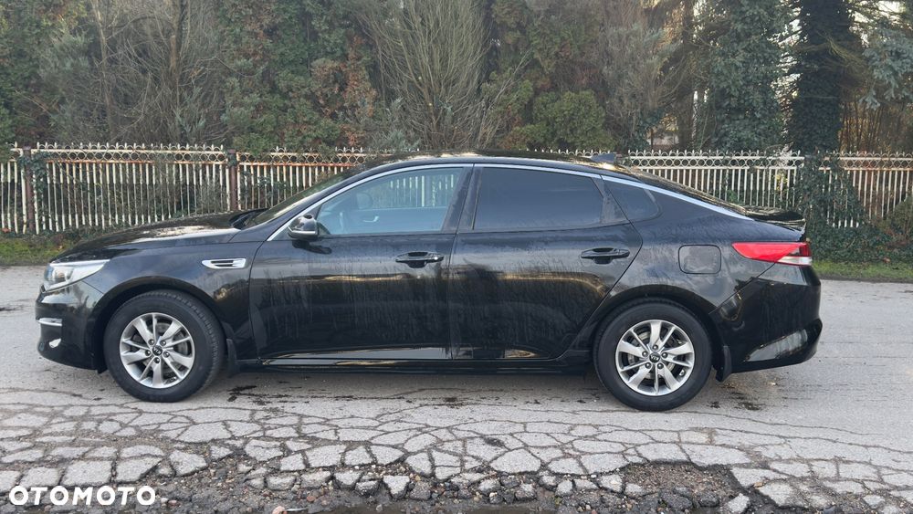 Kia Optima - 8