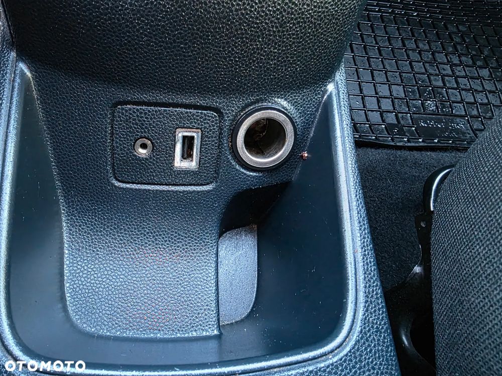 Ford Fiesta 1.25 Silver X (Ambiente) - 9