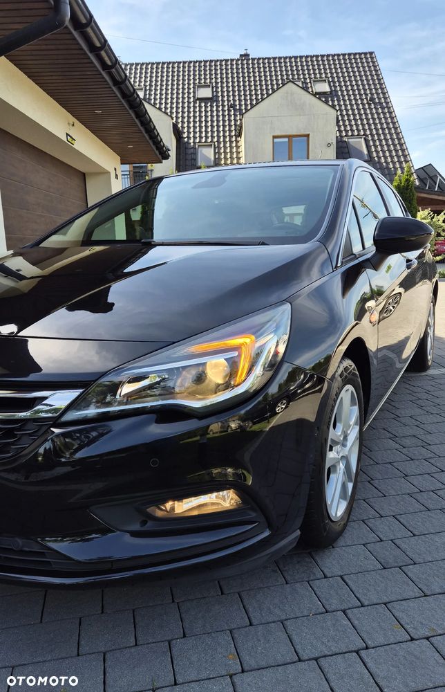 Opel Astra 1.6 CDTI Elite S&S - 22