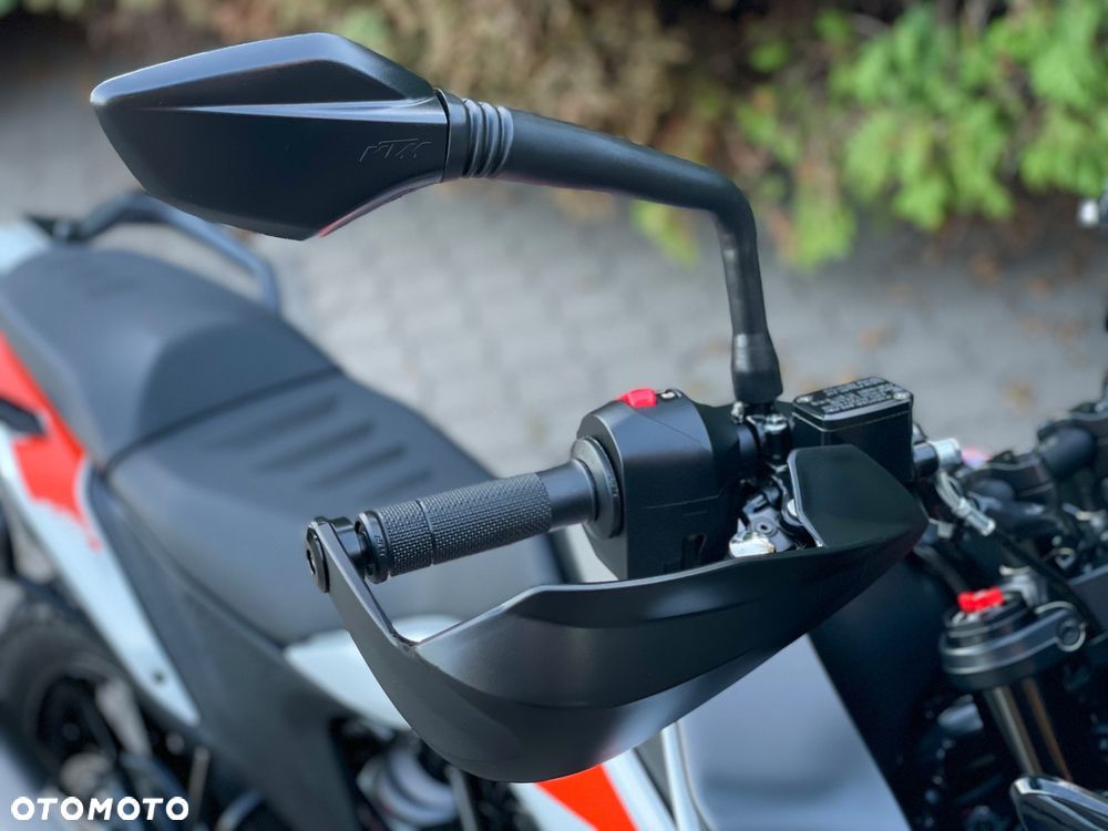 KTM Adventure - 13