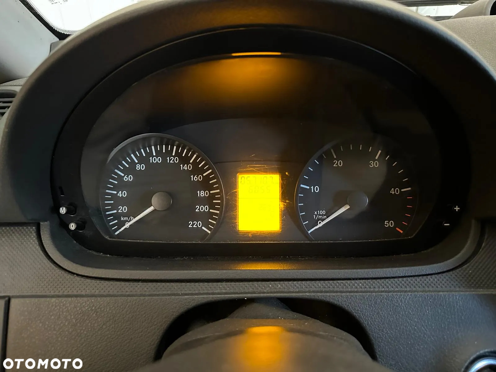 Mercedes-Benz Vito - 7