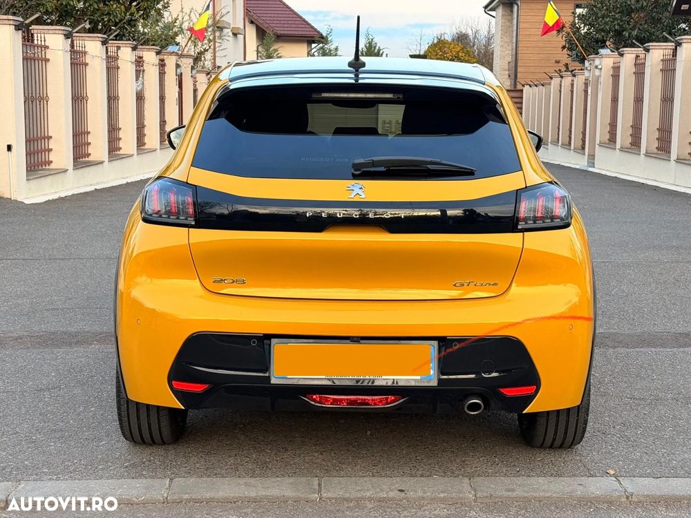 Peugeot 208 1.2 L PureTech STT GT Pack - 5