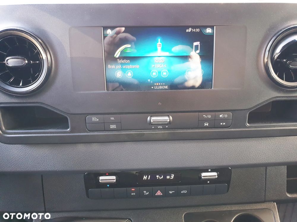 Mercedes-Benz SPRINTER - 14